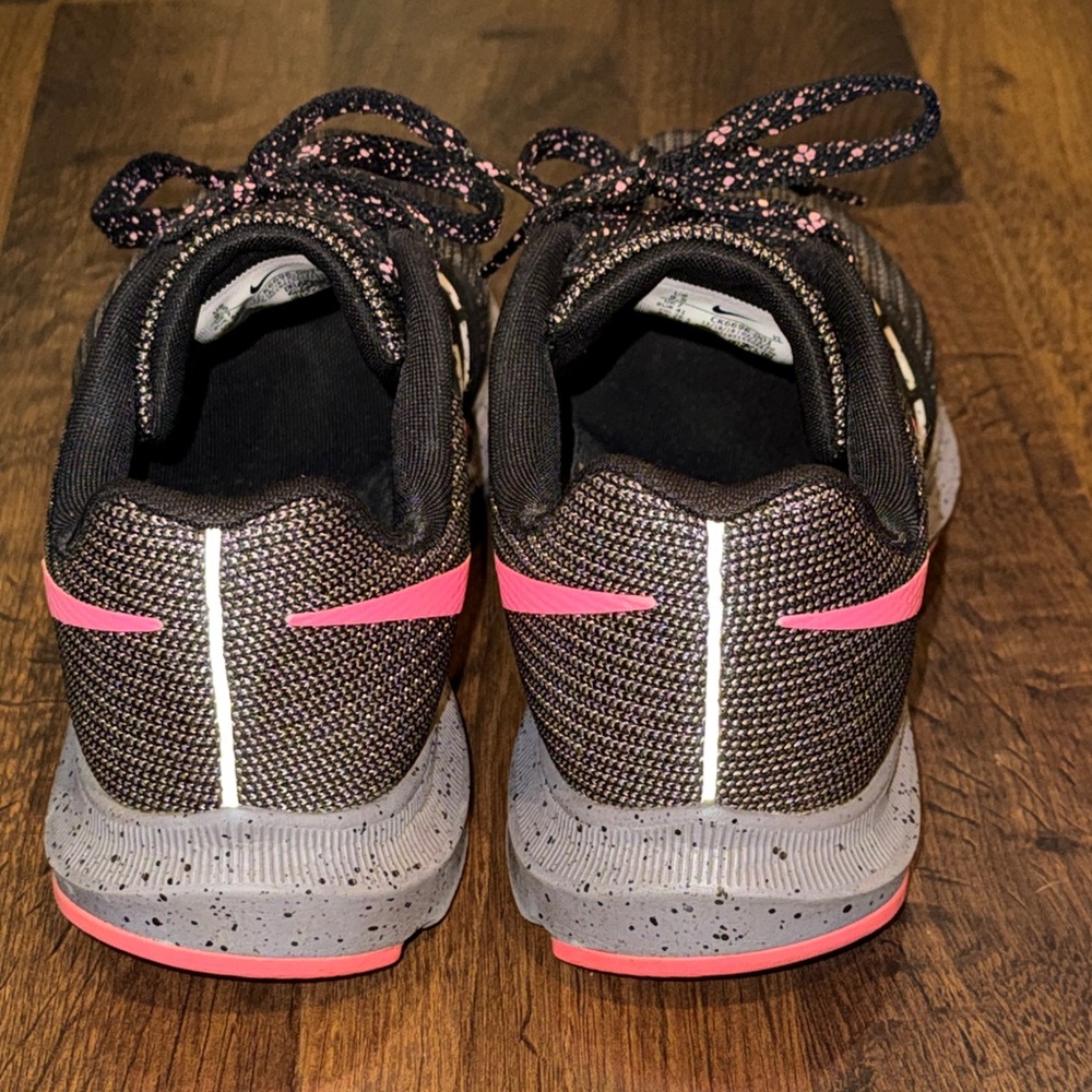 Nike Run Swift Women's Black and Pink Speckled Lace Running Shoes (size 9.5) - Picture 4 of 9